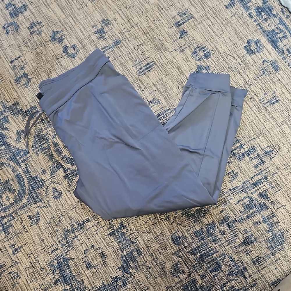 32 Degrees Gray Joggers with Tapered Fit